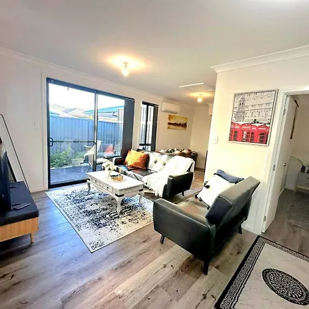 Entire 2Br, Hideaway Apartment Narellan Exterior photo