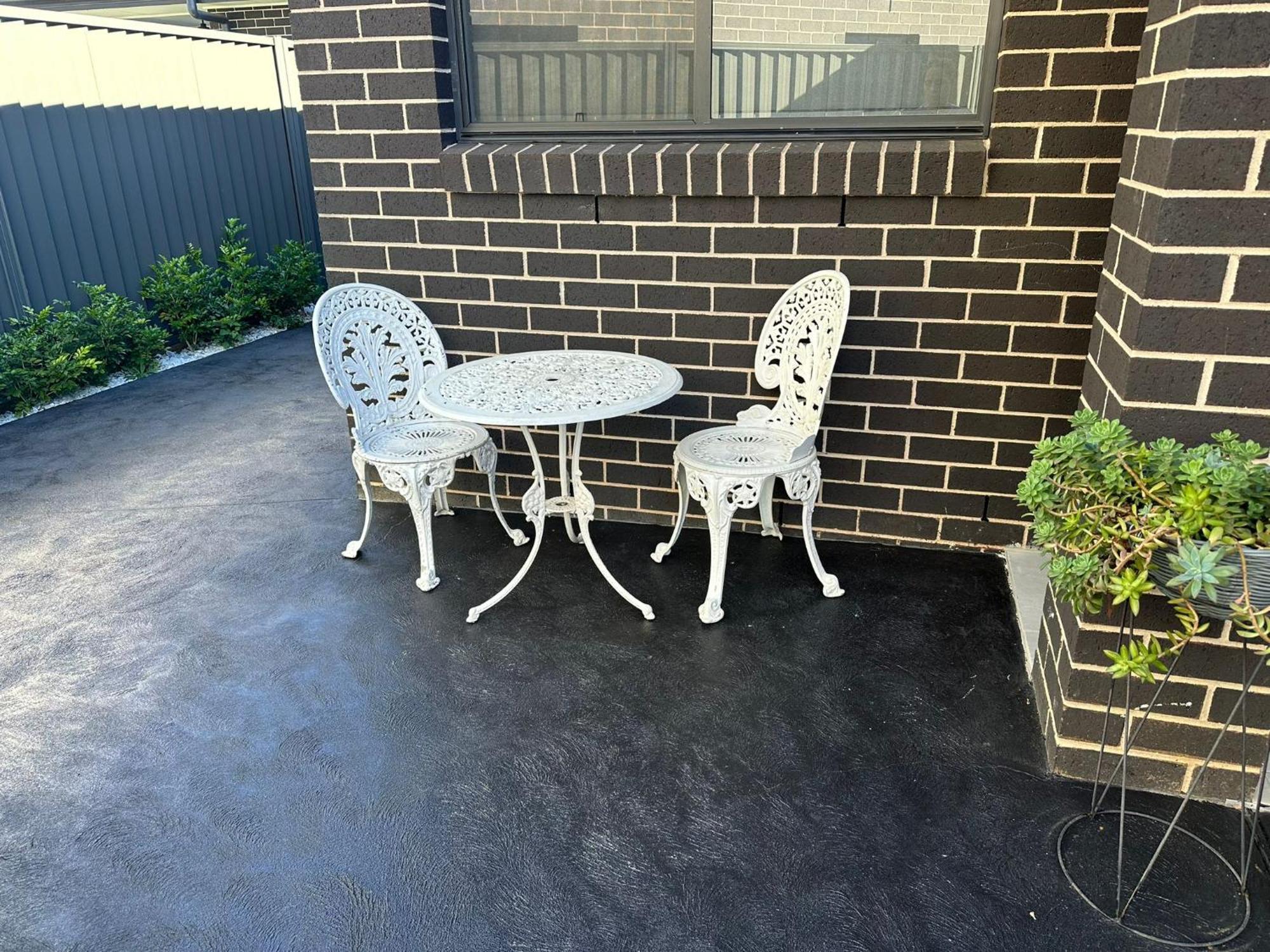 Entire 2br, Hideaway *